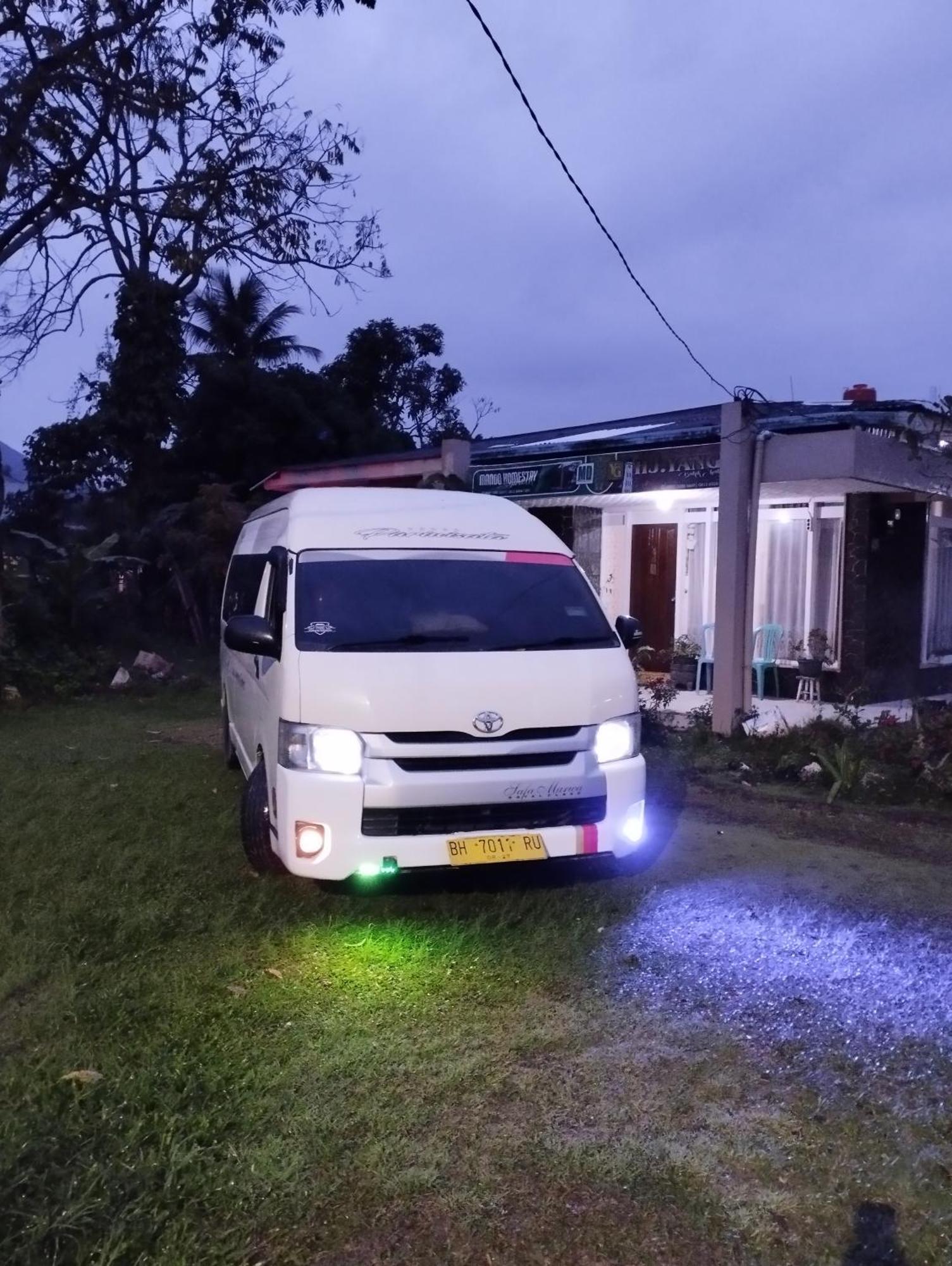 Mando Homestay III Bukittinggi Eksteriør billede